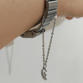 آویز ساعت نقره ای ماه و ستاره