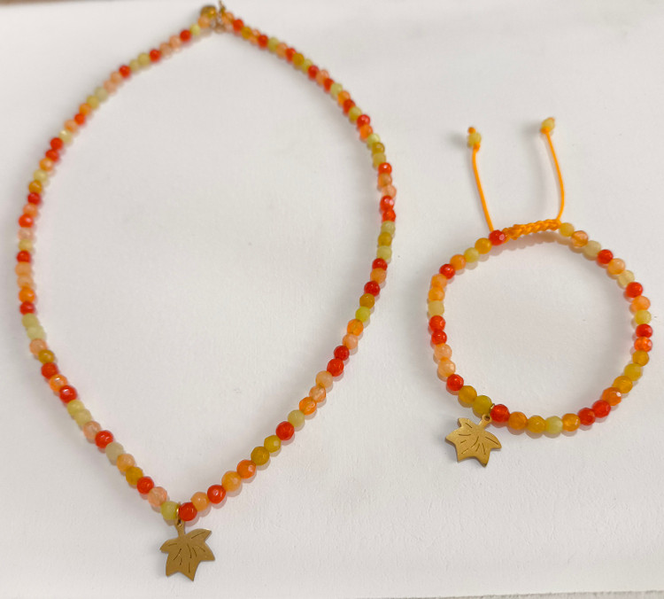 دستبند و گردنبند سنگ جید