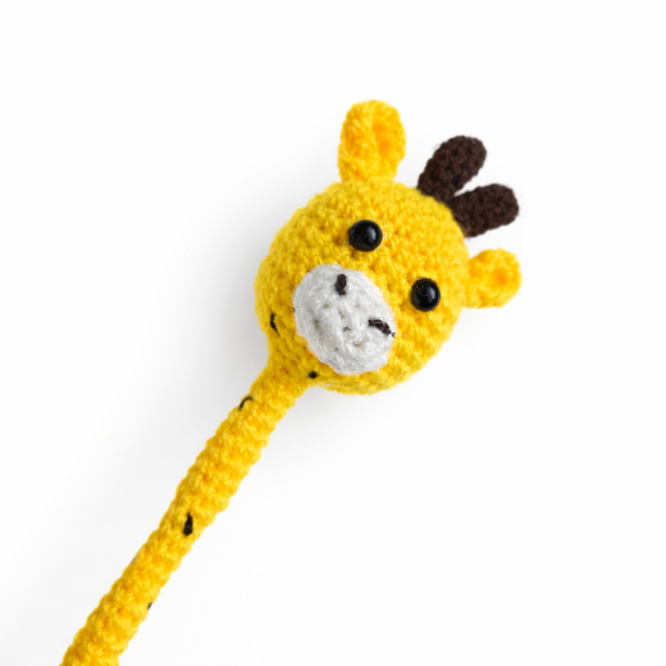 عروسک بافتنی گردن دراز